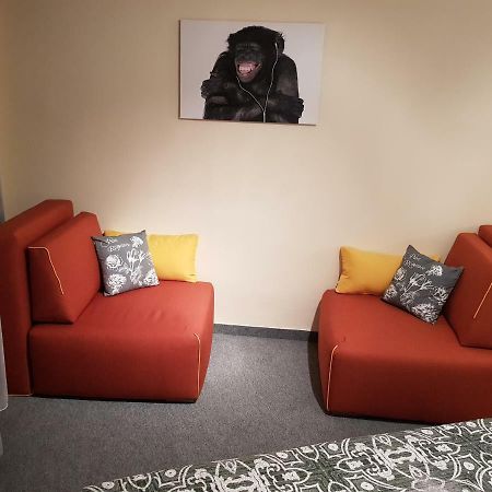 Elg Rooms Postojna Bagian luar foto