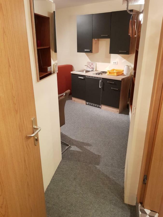 Elg Rooms Postojna Bagian luar foto