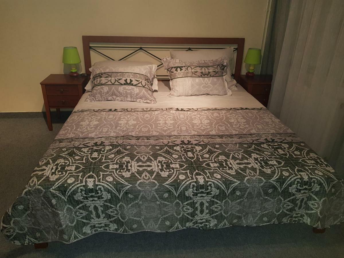 Elg Rooms Postojna Bagian luar foto